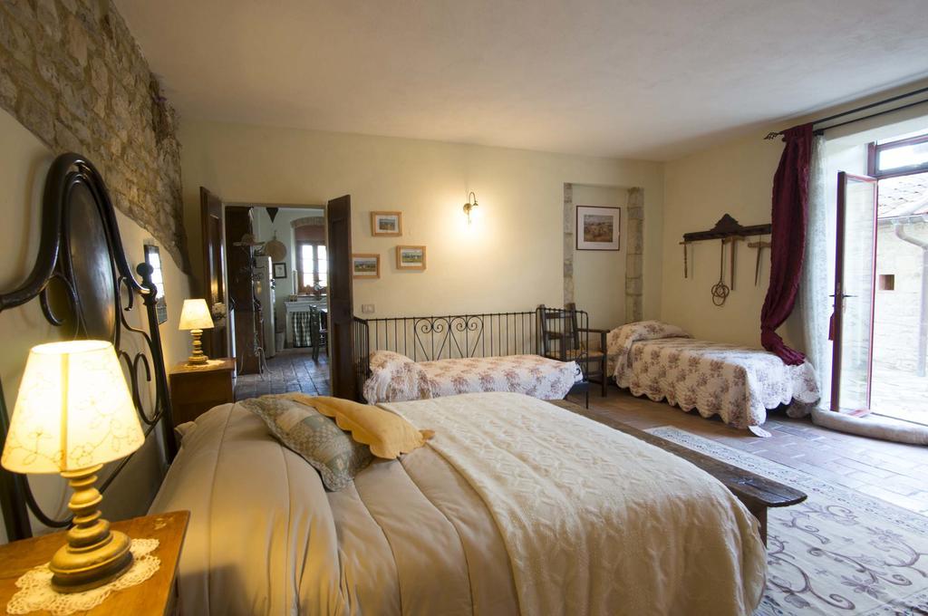 אימפרונטה Il Vichiaccio Country House מראה חיצוני תמונה